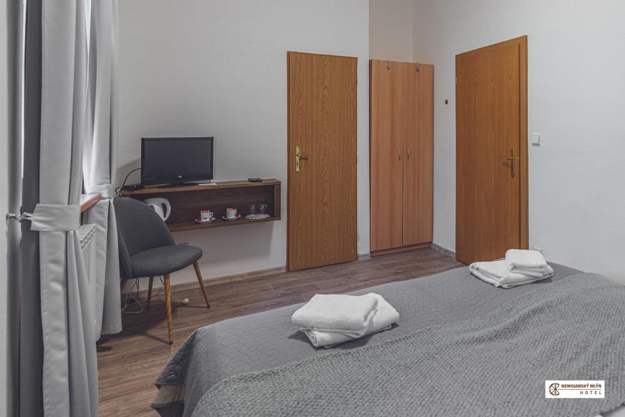 Hotel Nemojansky Mlyn Nemojany Экстерьер фото