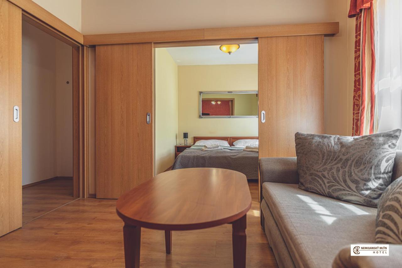 Hotel Nemojansky Mlyn Nemojany Экстерьер фото