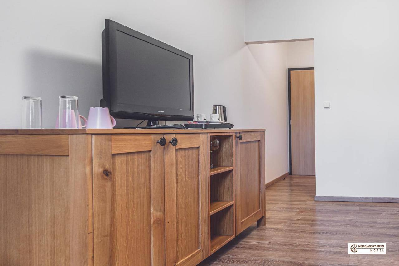 Hotel Nemojansky Mlyn Nemojany Экстерьер фото